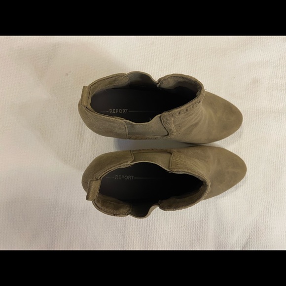 Report Guire Faux Suede Wedge Bootie wms size 8 - Picture 6 of 7